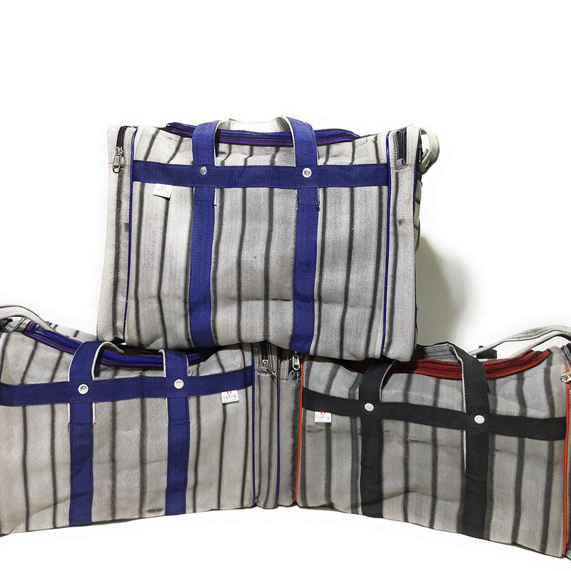 Washable Duffel Travel Bag with Side Pockets - 130L